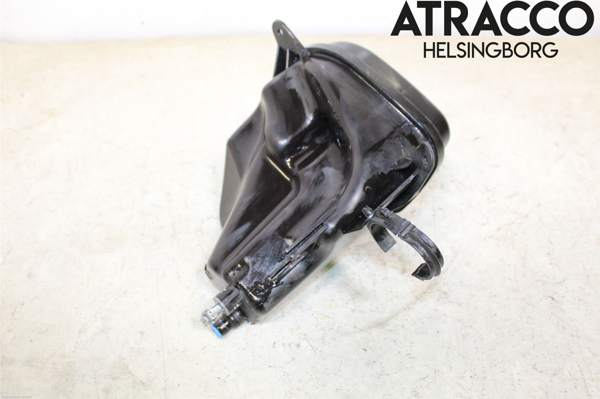 BMW X6 E71/E72   08-14 Expansionstank