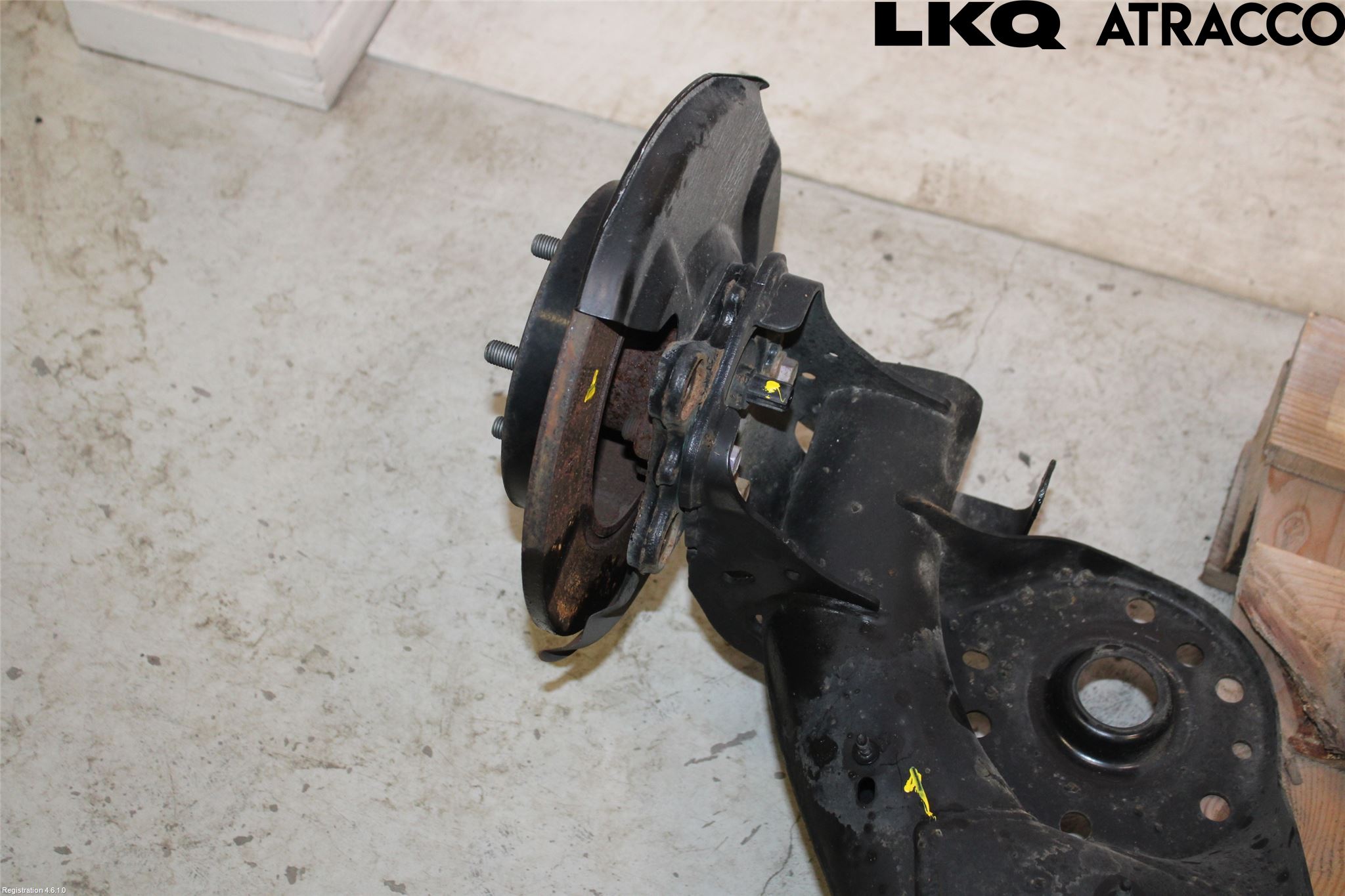 Toyota YARIS XP21 20- Bakaxel