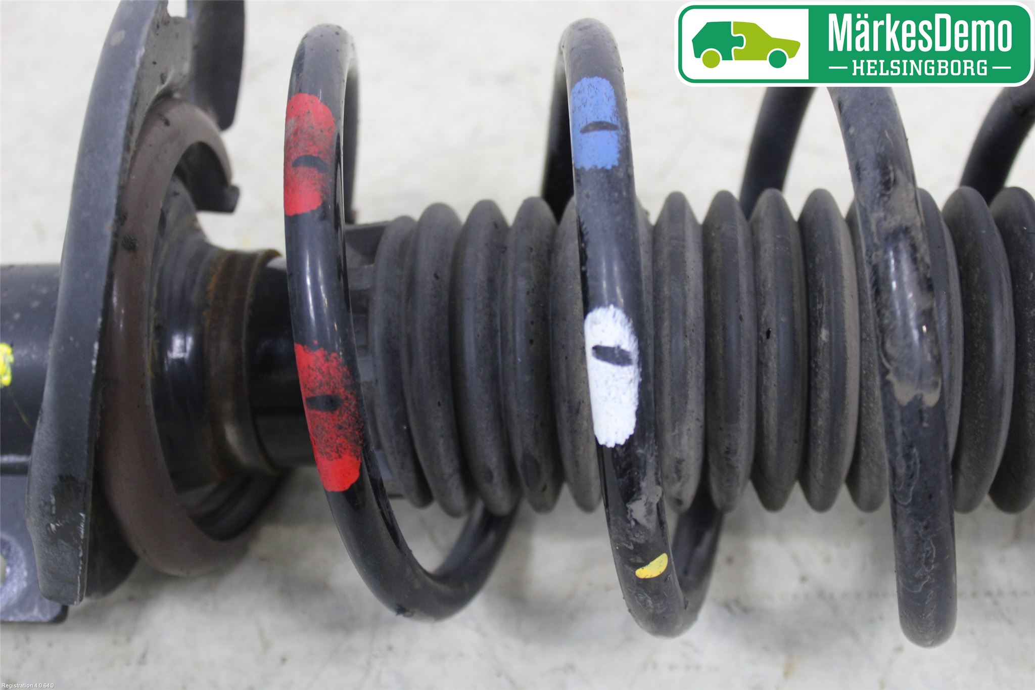 Citroen DS3 Fjäderben Fram Höger