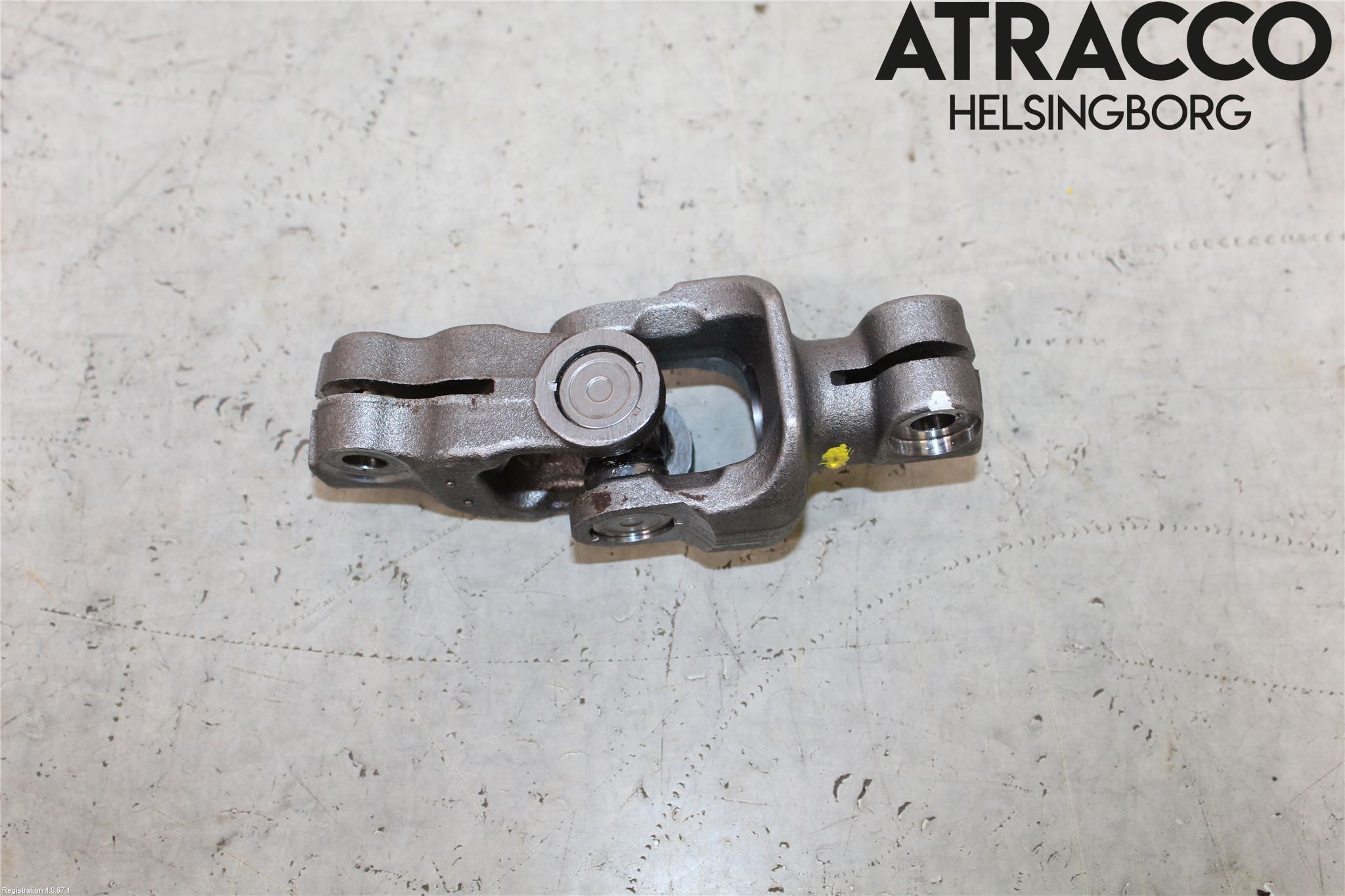 Toyota YARIS XP130 15-20 Rattaxelknut