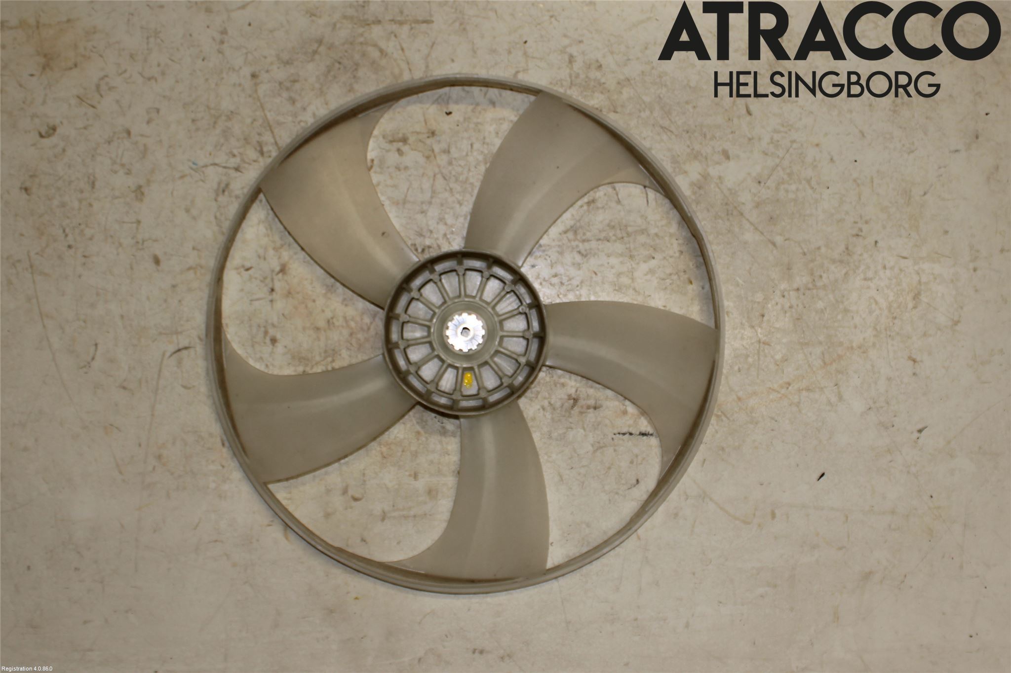 Toyota AURIS 13-19 Kylfläkt-Vinge