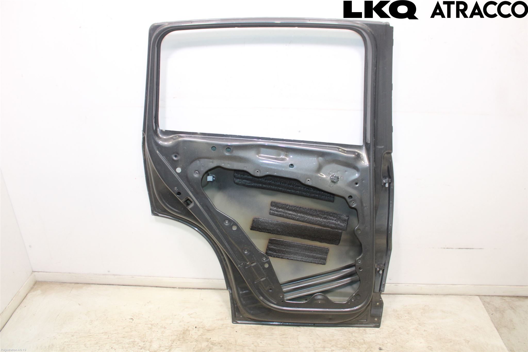 Volkswagen VW TIGUAN 07-16 Dörr Bak Vänster