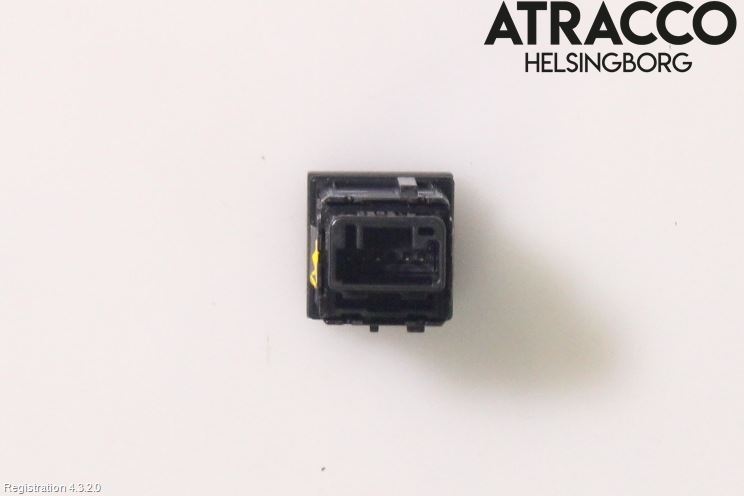 Toyota RAV4 19- Strömställare Elruta