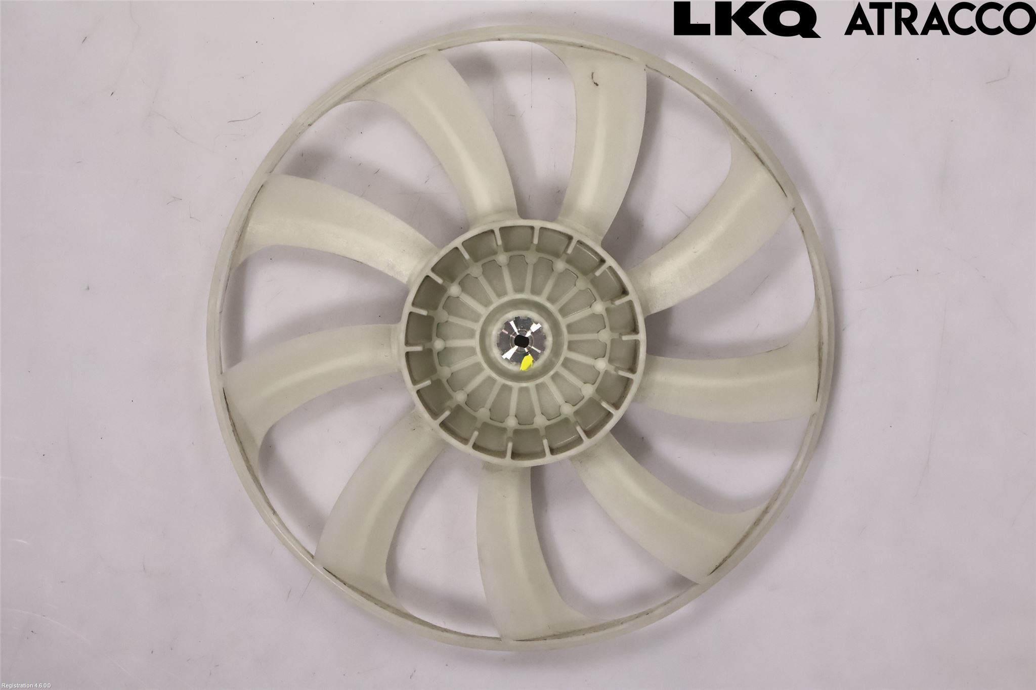 Toyota C-HR 16-23 Kylfläkt-Vinge