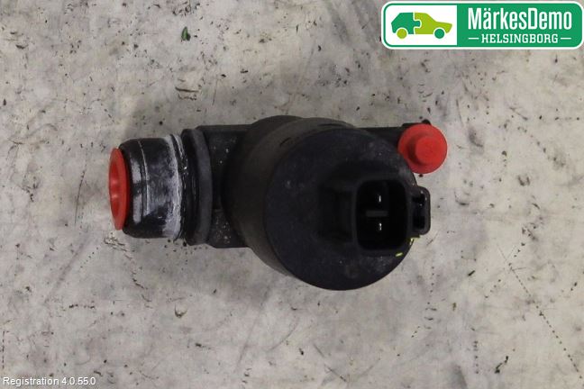 Toyota VERSO 09-18 Spolarpump Baklucka