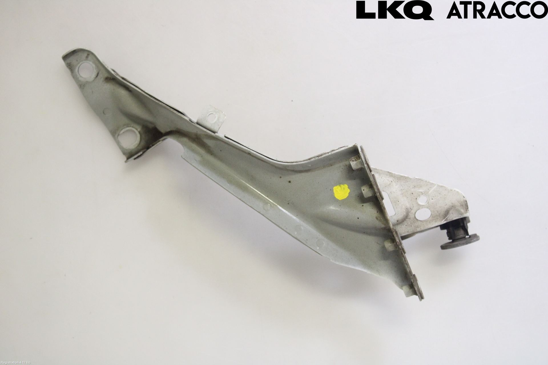 Audi A6 ALLROAD 12-18 Skärmfäste Fram Vä