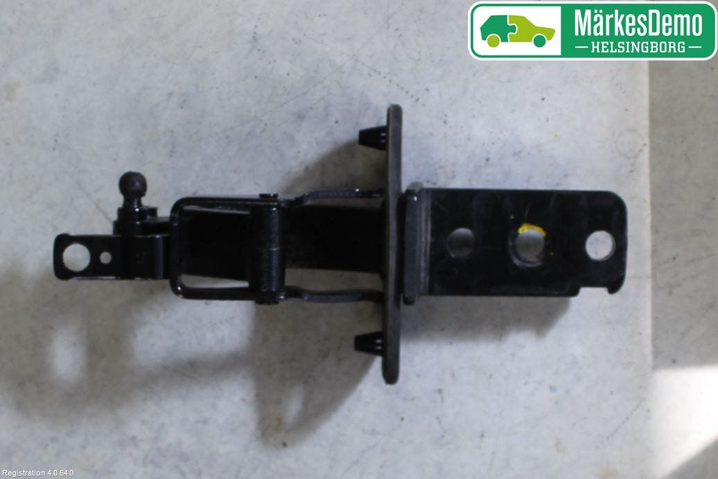 Volvo V70 14-16 Bakluckegångjärn Hö
