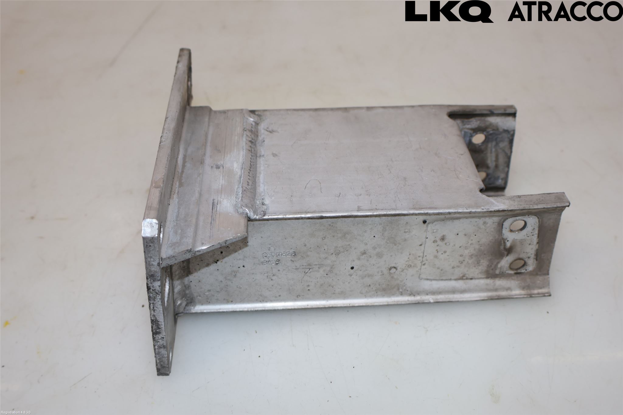 Audi A4/S4 08-11 Stötfångarbärjärn Fram