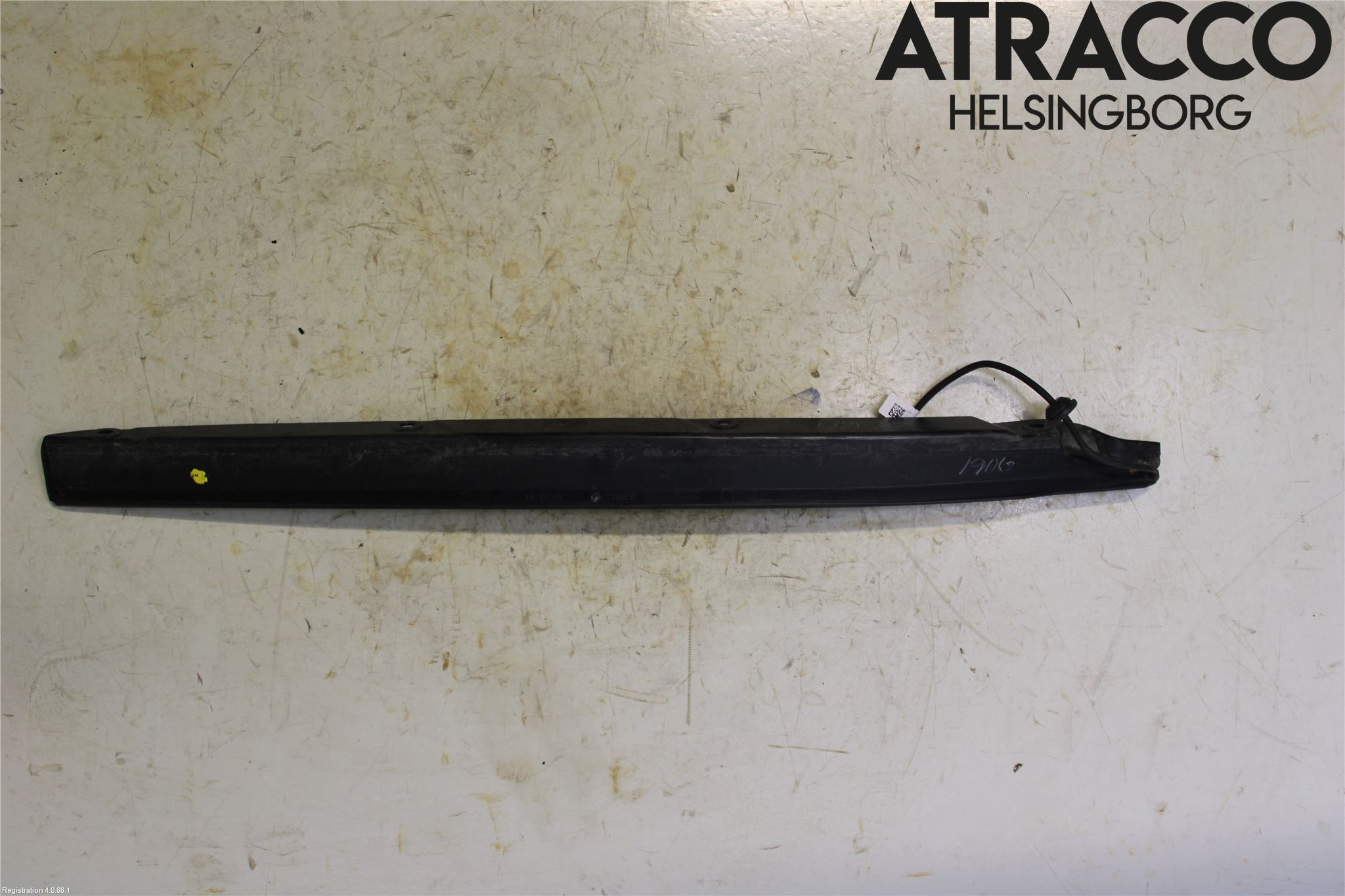 Jeep GRAND CHEROKEE 10-20 Bakluckeöppnare Automatisk