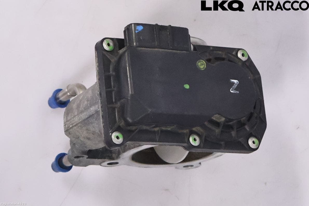 Toyota AURIS 13-19 Injspjällhus