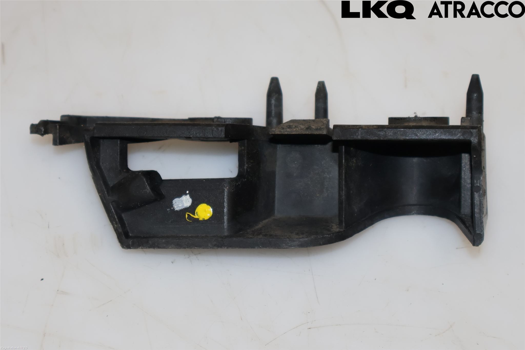 Audi A4 12-15 Stötfångarfäste Fram Hö