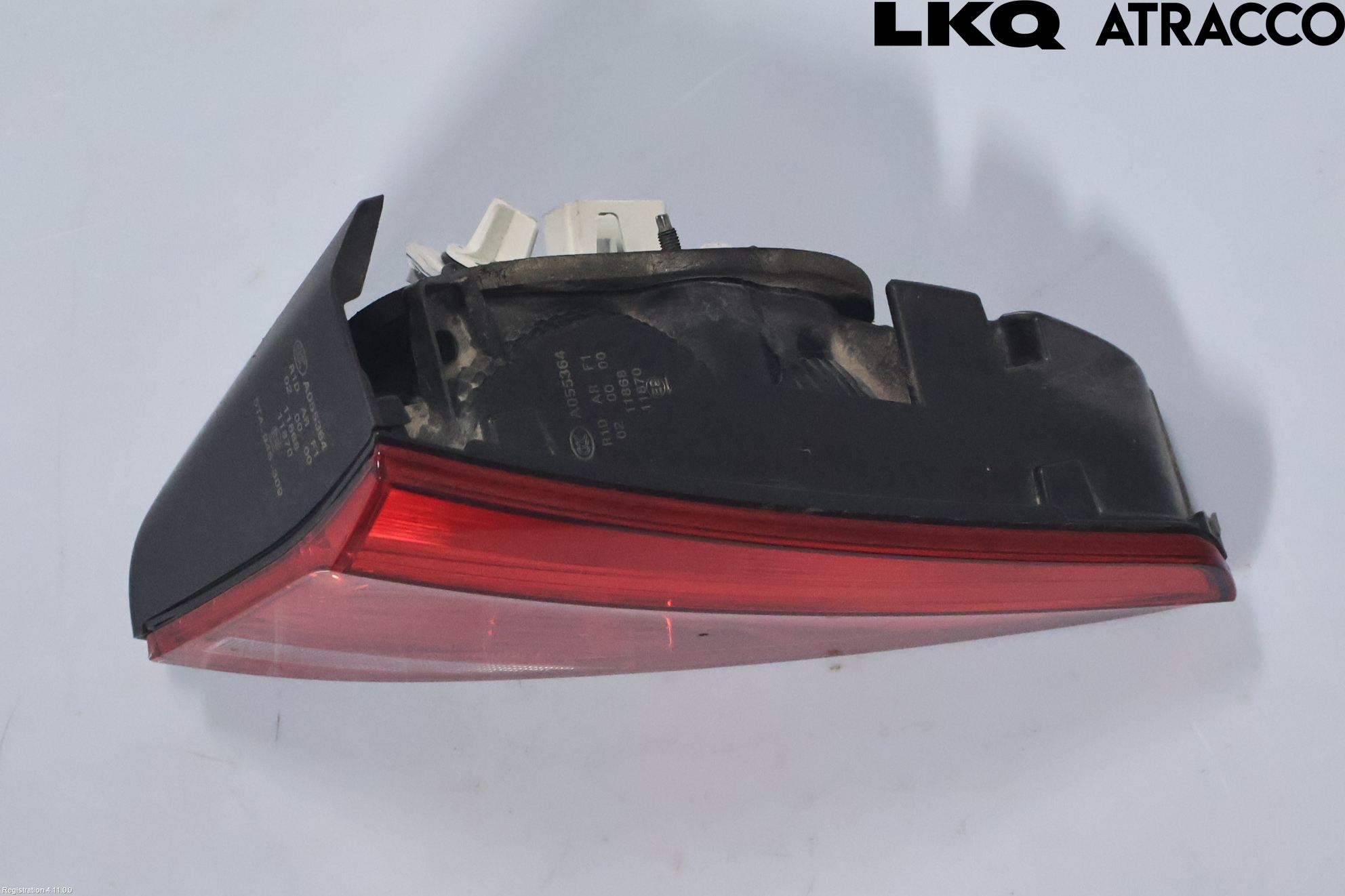 Volkswagen VW TOURAN 16- Bakljus Lucka Vä