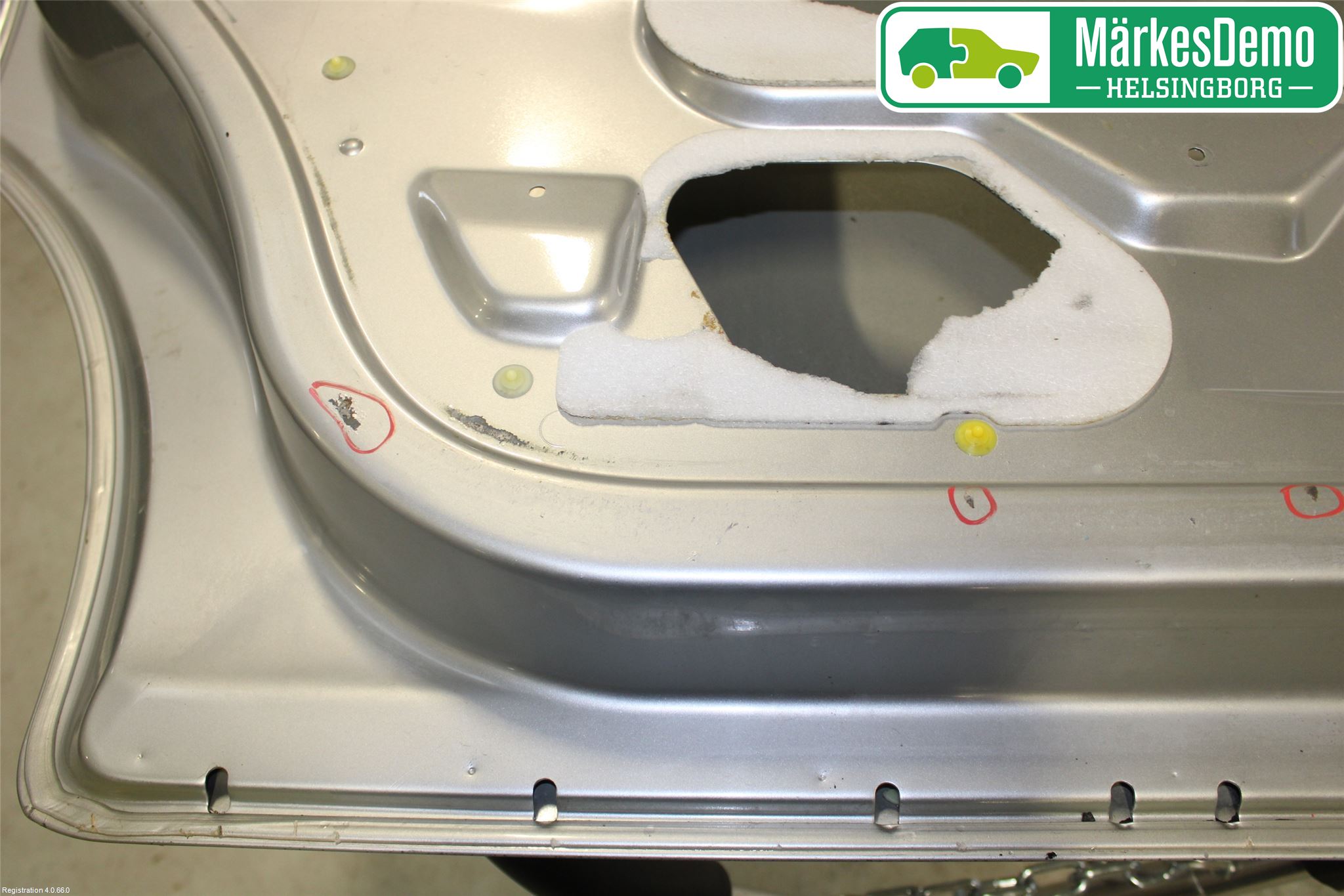 Renault TRAFIC   02-14 Dörr Fram Höger