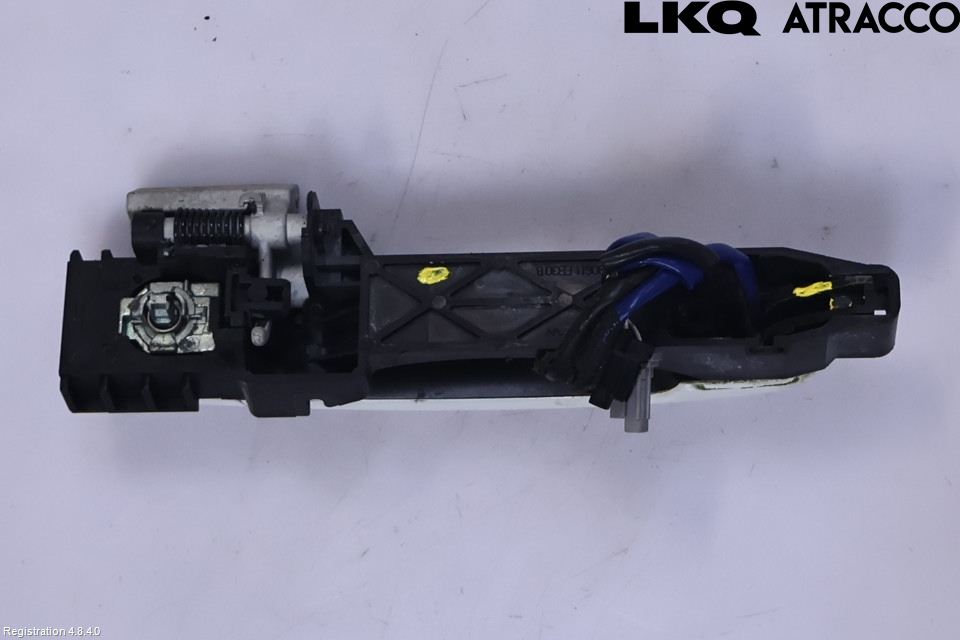 Nissan QASHQAI+2  10-14 Dörrhandtag Yttre Vä