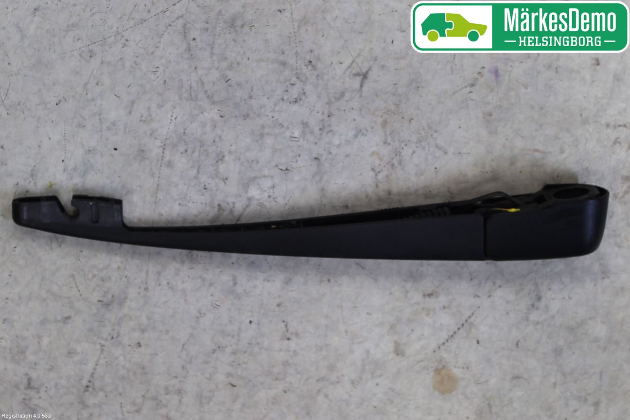 Mazda CX-3 Torkararm-Bakruta