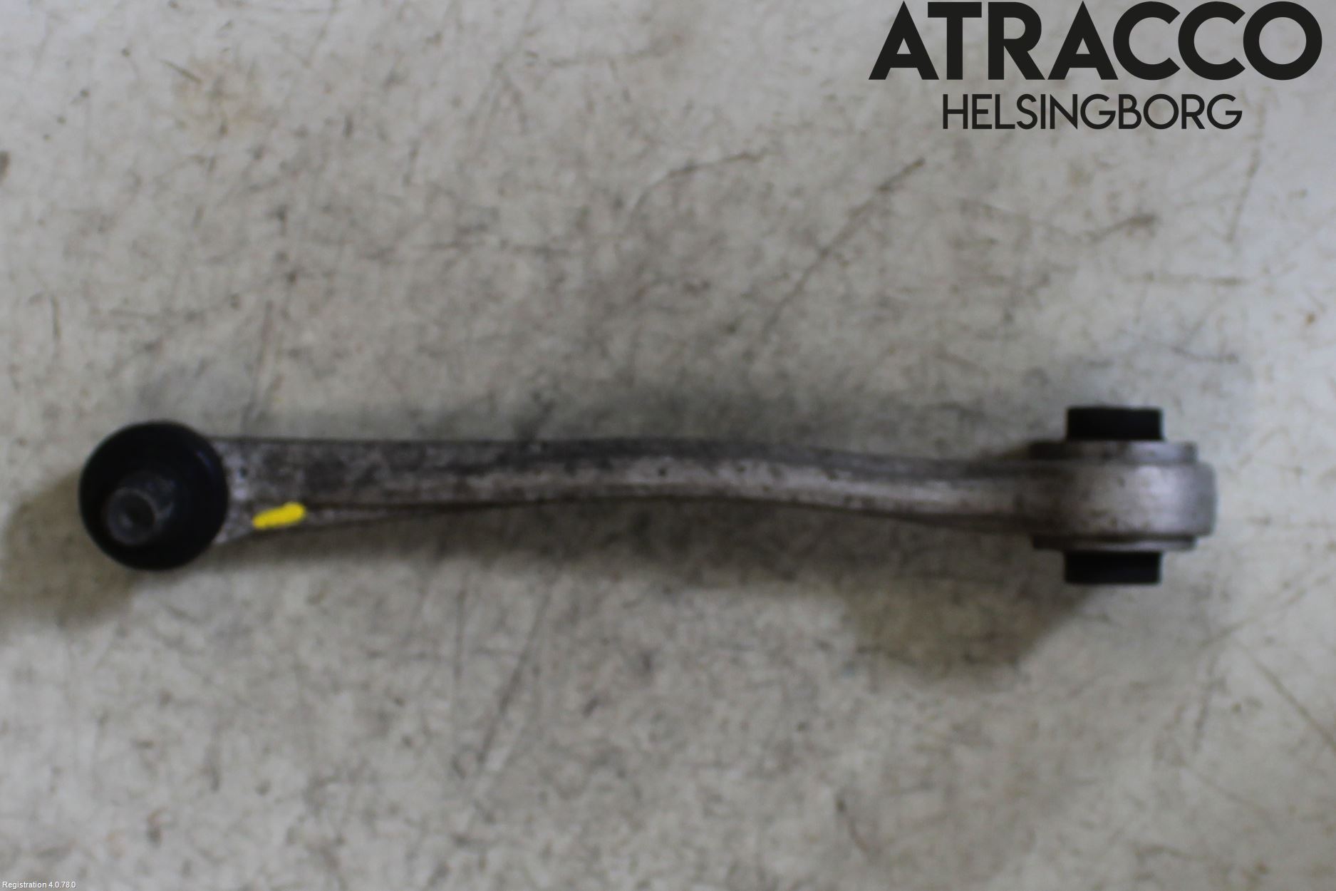 Audi A4/S4 B9 16-19 Bärarm Fram Övre Hö