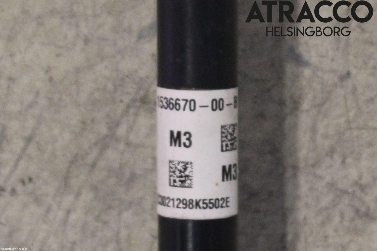 Tesla MODEL 3 17- Drivaxel Bak Vänster