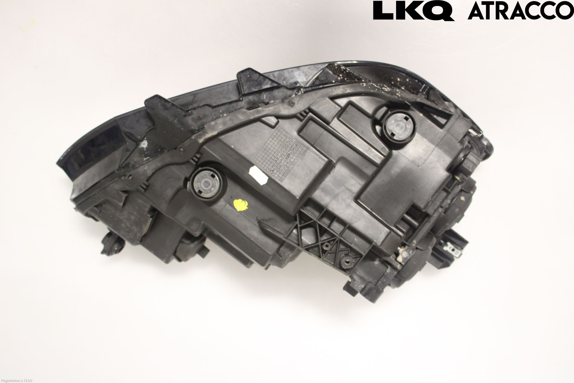 Volkswagen VW PASSAT 15-19 Strålkastare Vänster