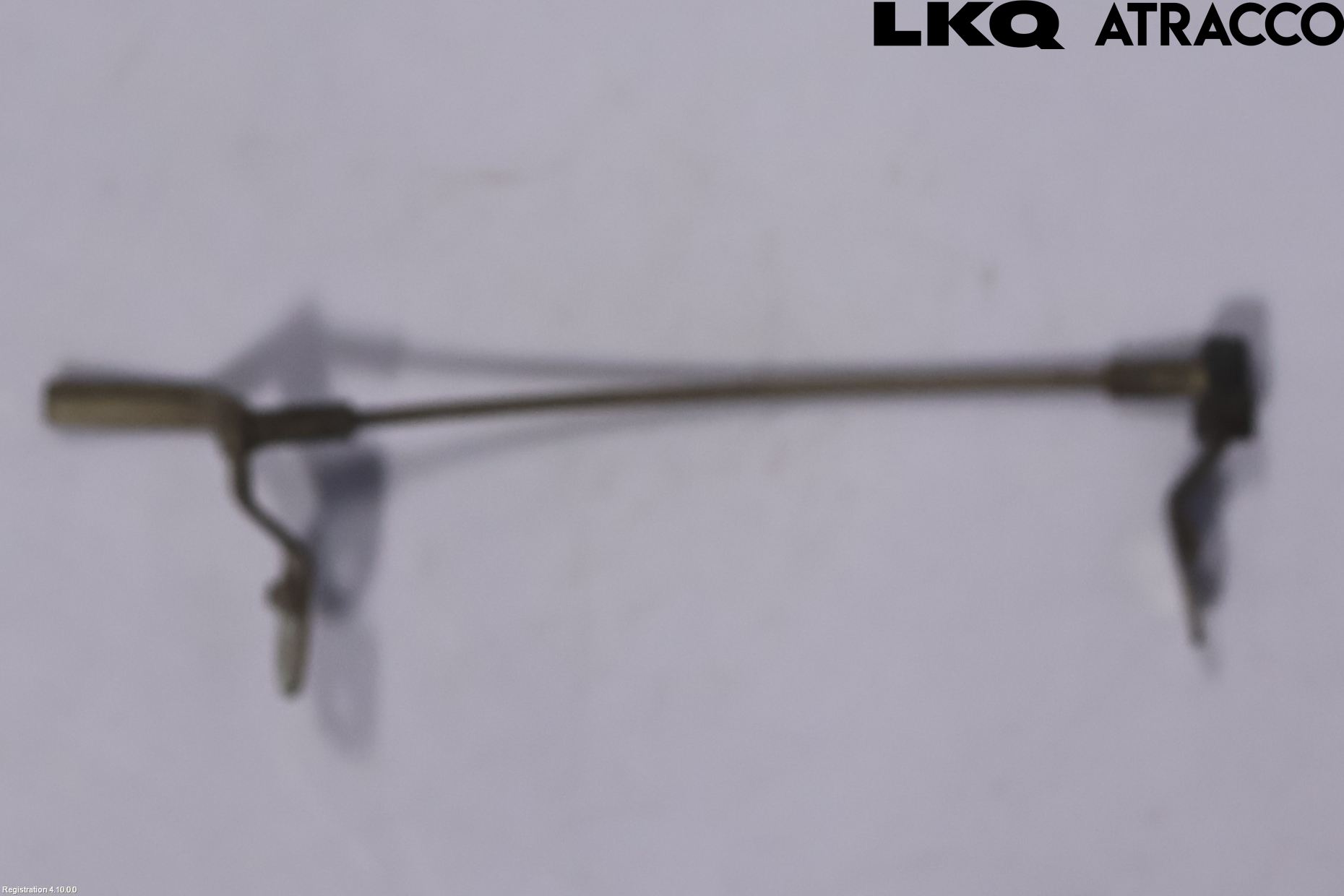 Toyota HILUX 16- Mellanaxel Balk