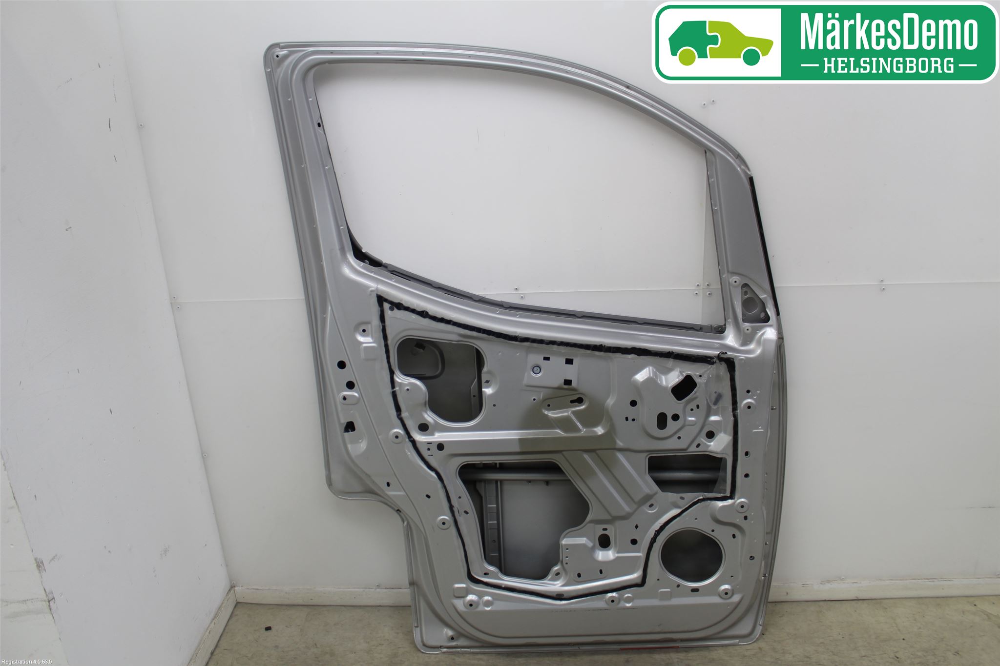 Nissan NV200/NV200 COMBI Dörr Fram Vänster