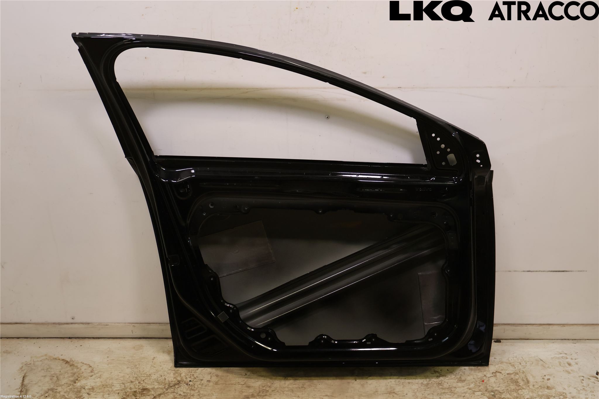 Volvo V40 12-19 Dörr Fram Vänster