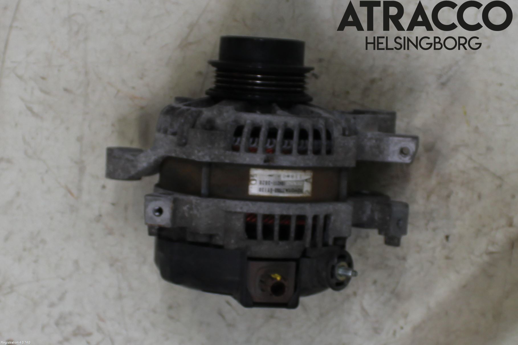 Toyota YARIS XP130 12-14 Generator