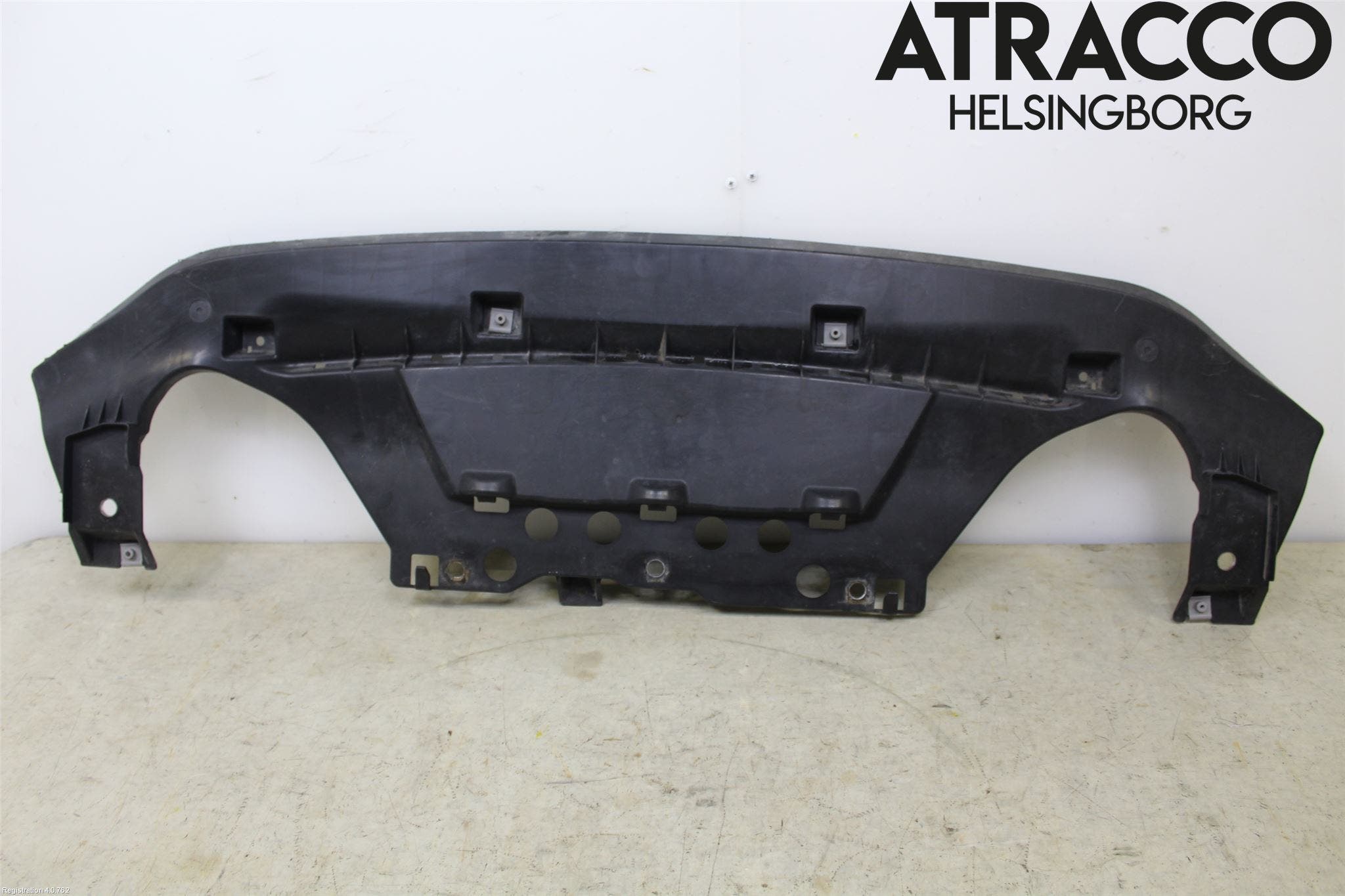 Mazda 3 III 14-19 Hasplåt Plåt-Plast