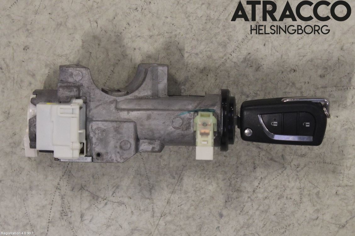 Toyota YARIS XP21 20- Tändlås