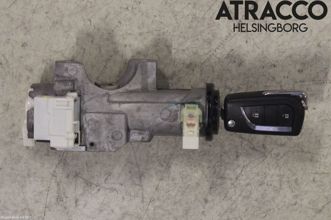 Toyota YARIS XP21 20- Tändlås