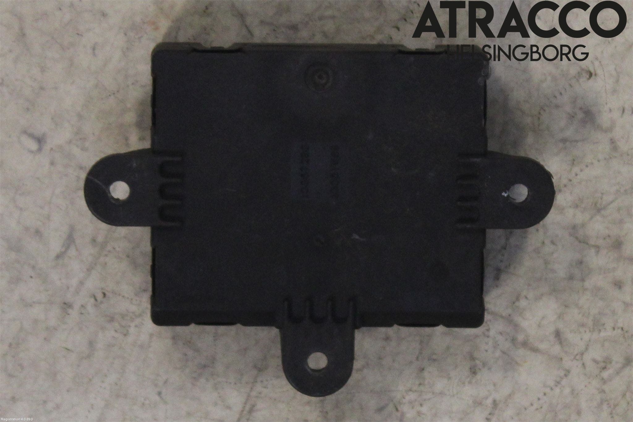 Volvo V70 14-16 Styrenhet Dörr