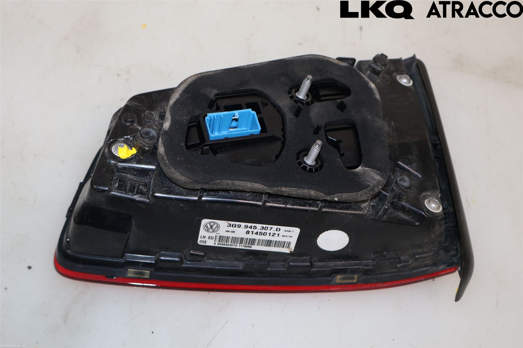 Volkswagen VW PASSAT 15-19 Bakljus Lucka Vä