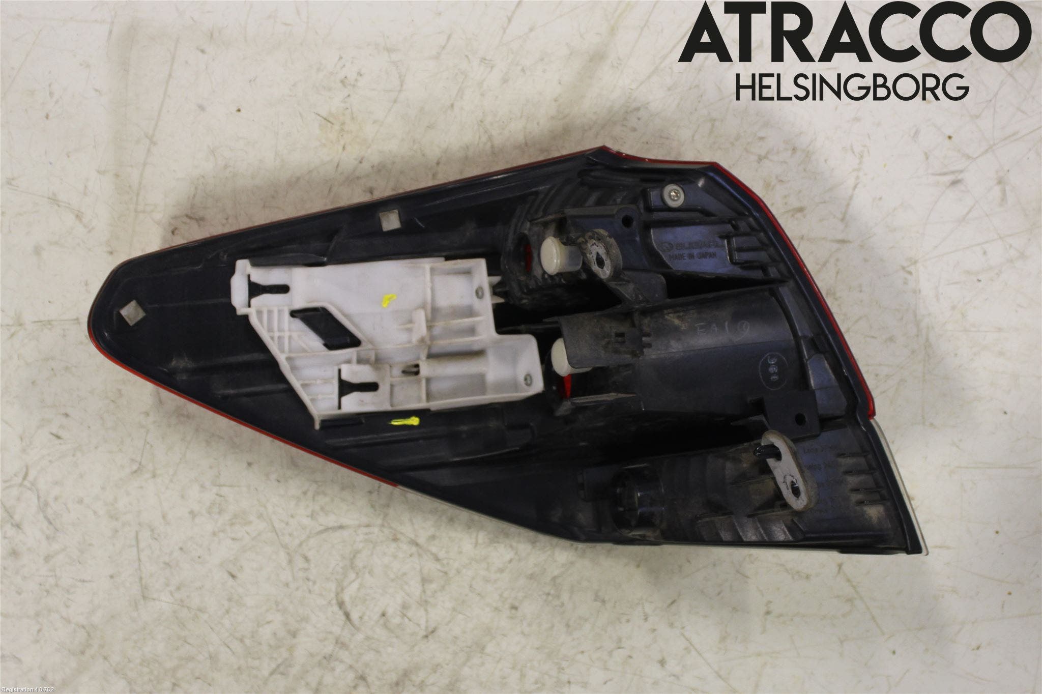 Subaru OUTBACK 10-15 Bakljus Höger