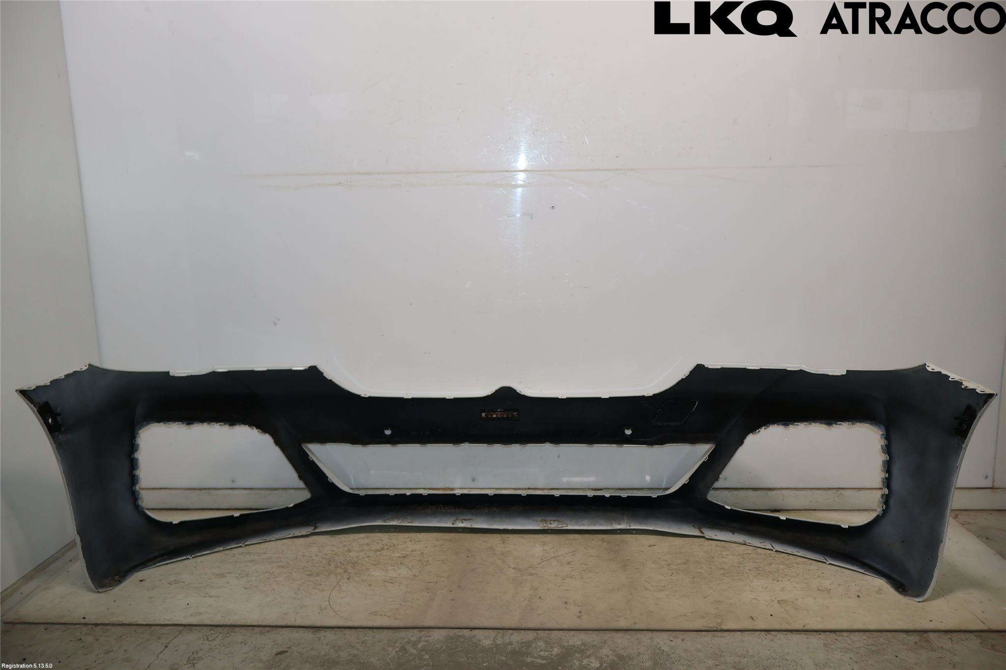 BMW 5 G30/G31/F90 17-23 Stötfångarbeklädnad Fram
