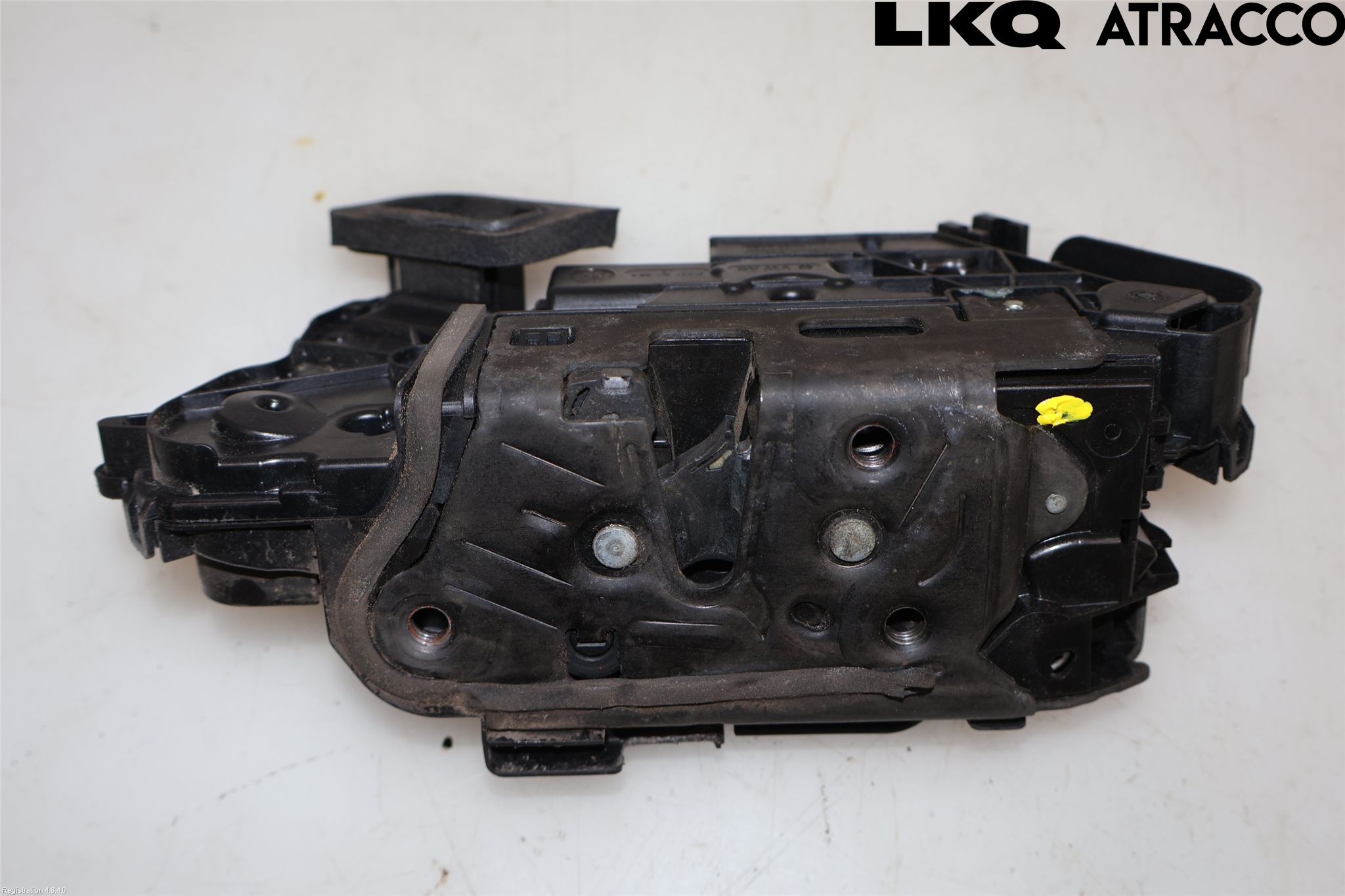 Volkswagen VW PASSAT 15-19 Centrallåsmotor Vänster