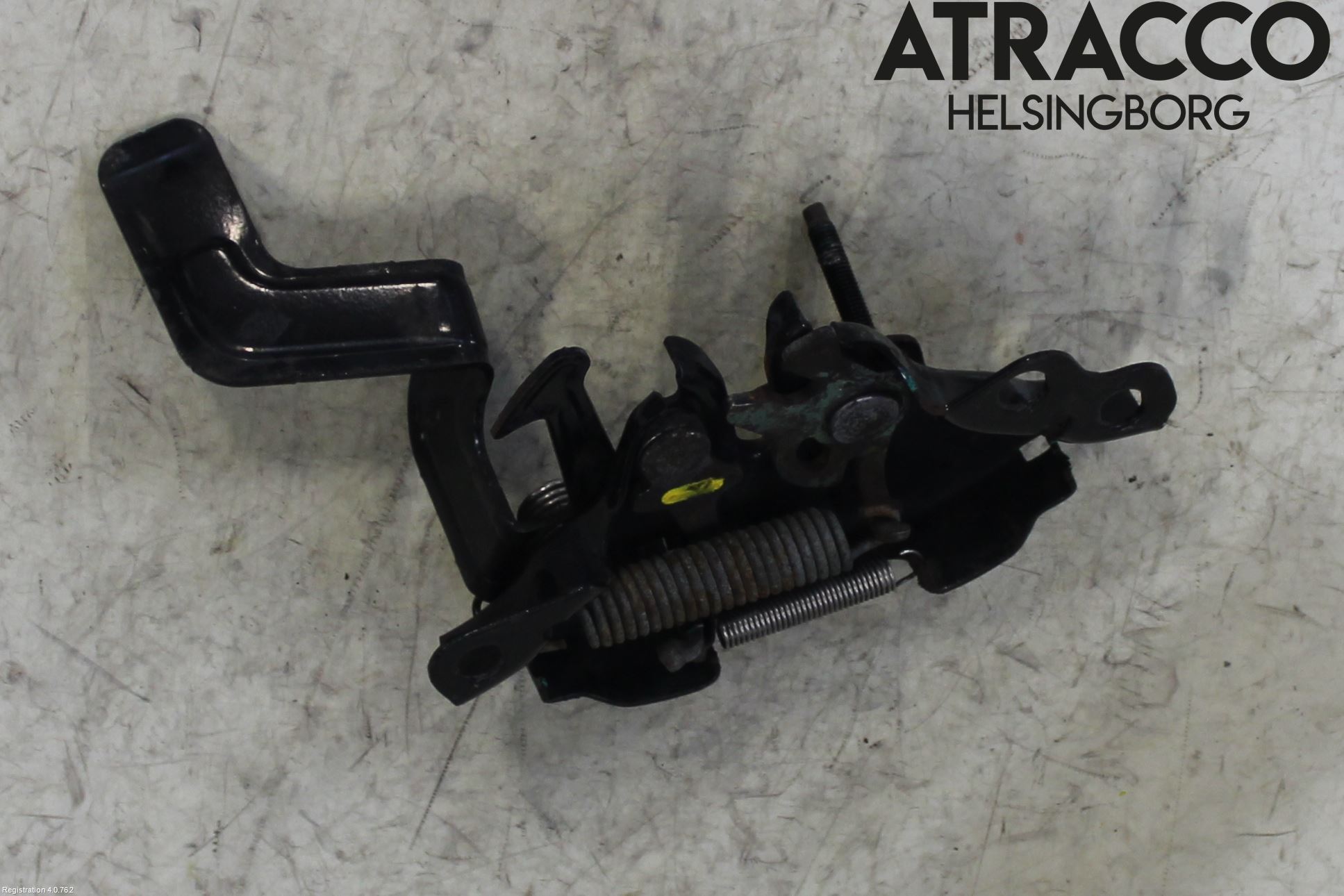 Nissan JUKE 10-14 Huvlås