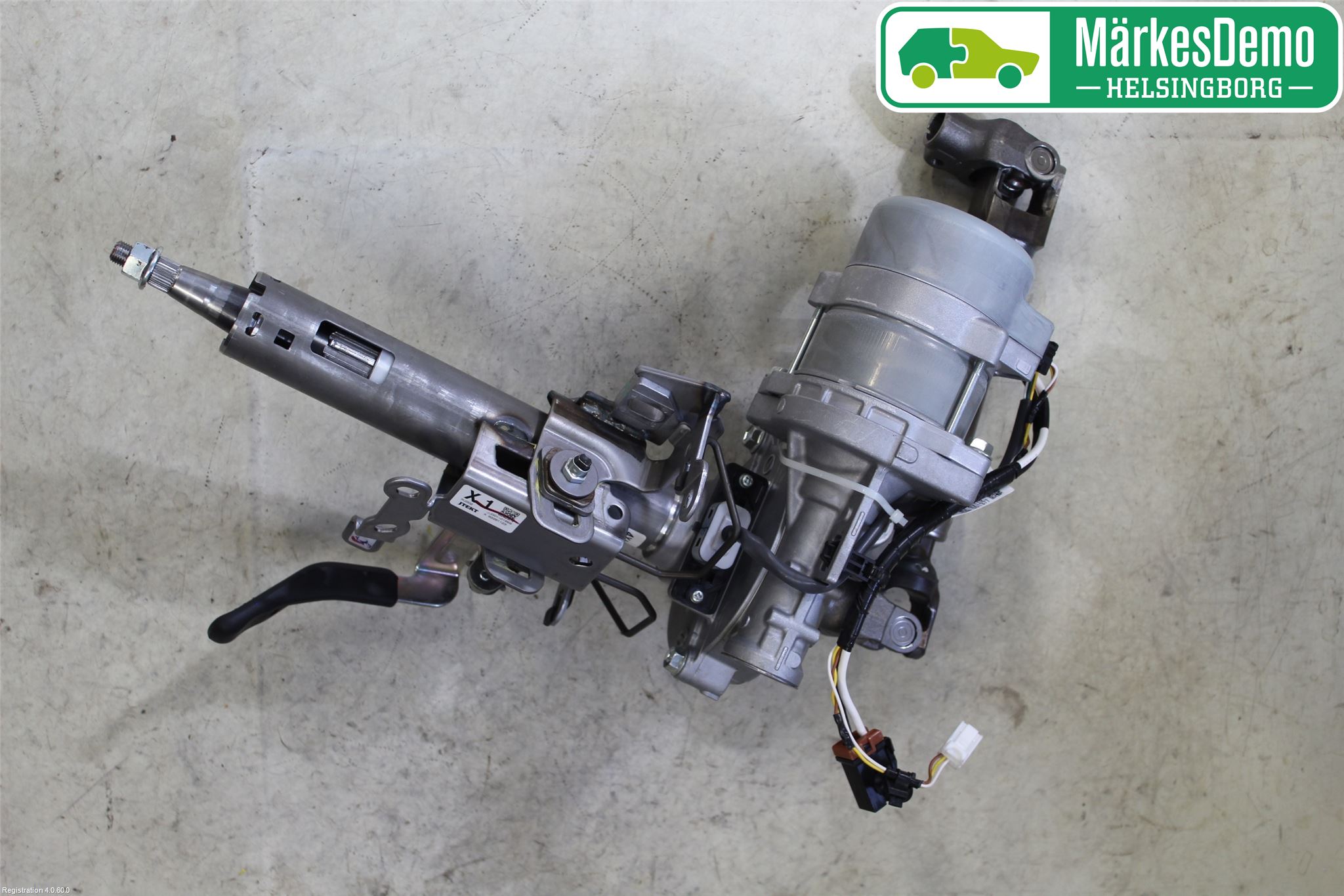 Mitsubishi ECLIPS CROSS Rattaxelagg Med Inb Servo