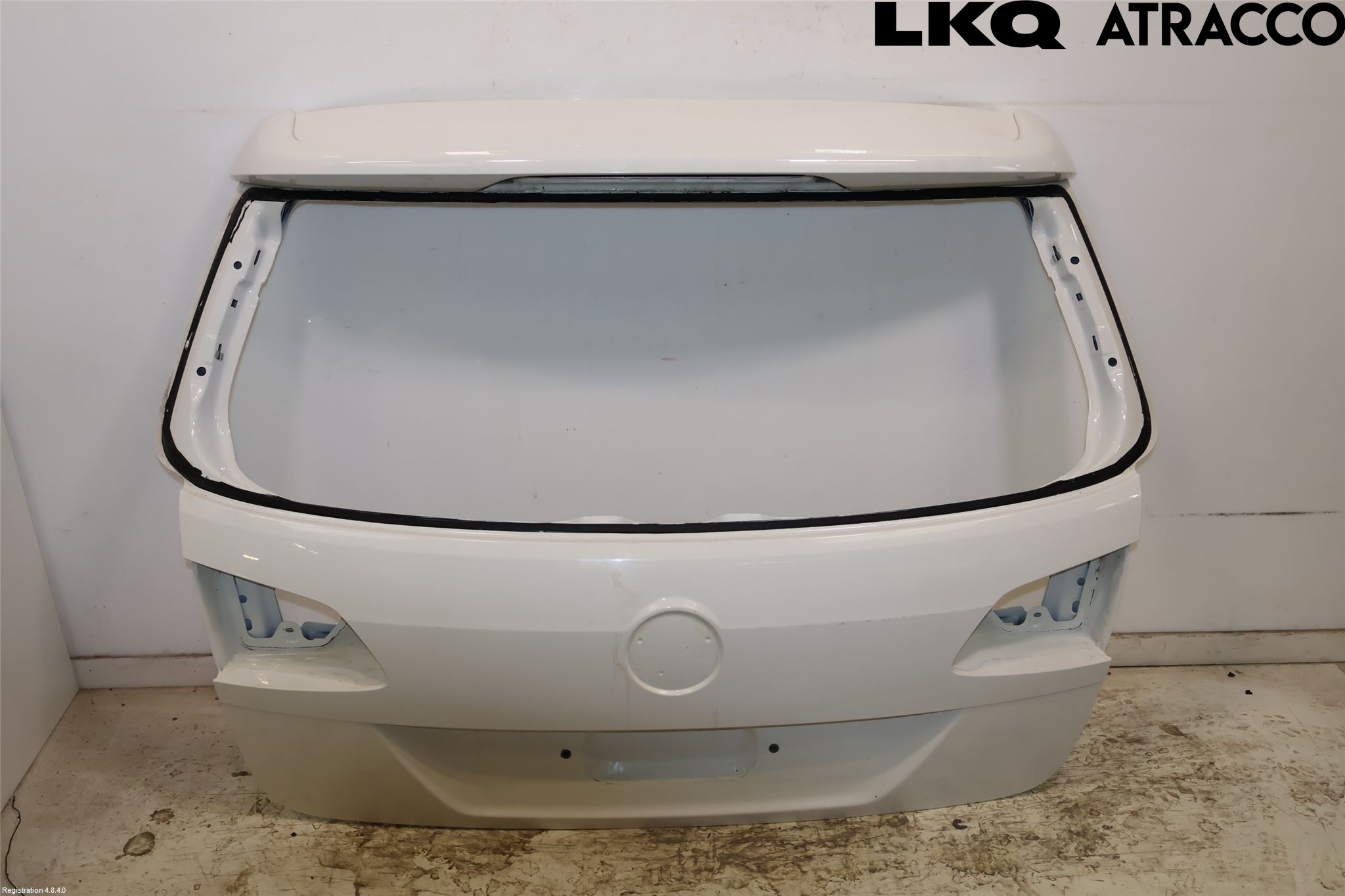 Volkswagen VW PASSAT 11-14 Baklucka Kombi