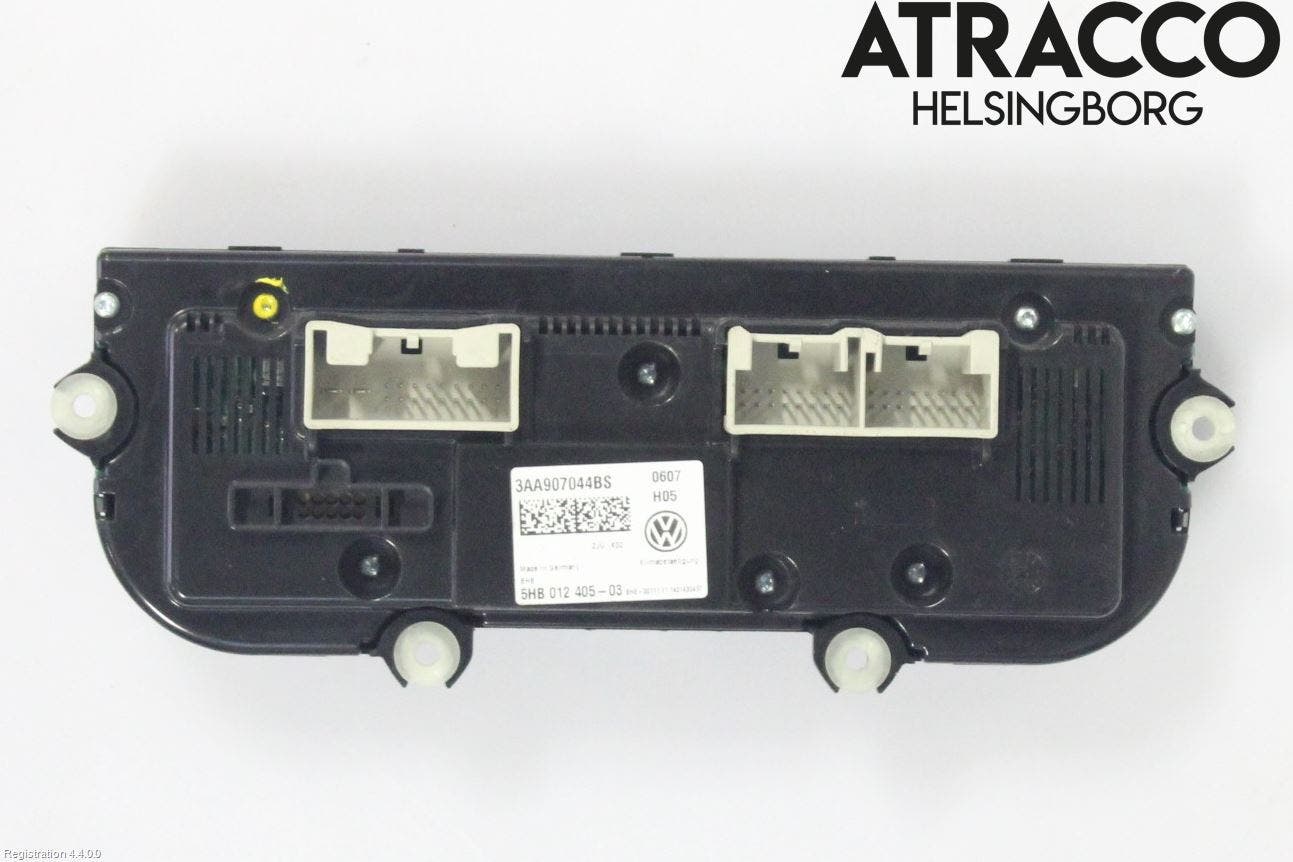 Volkswagen VW PASSAT 15-19 Ac Styrenhet Ac Manöveren