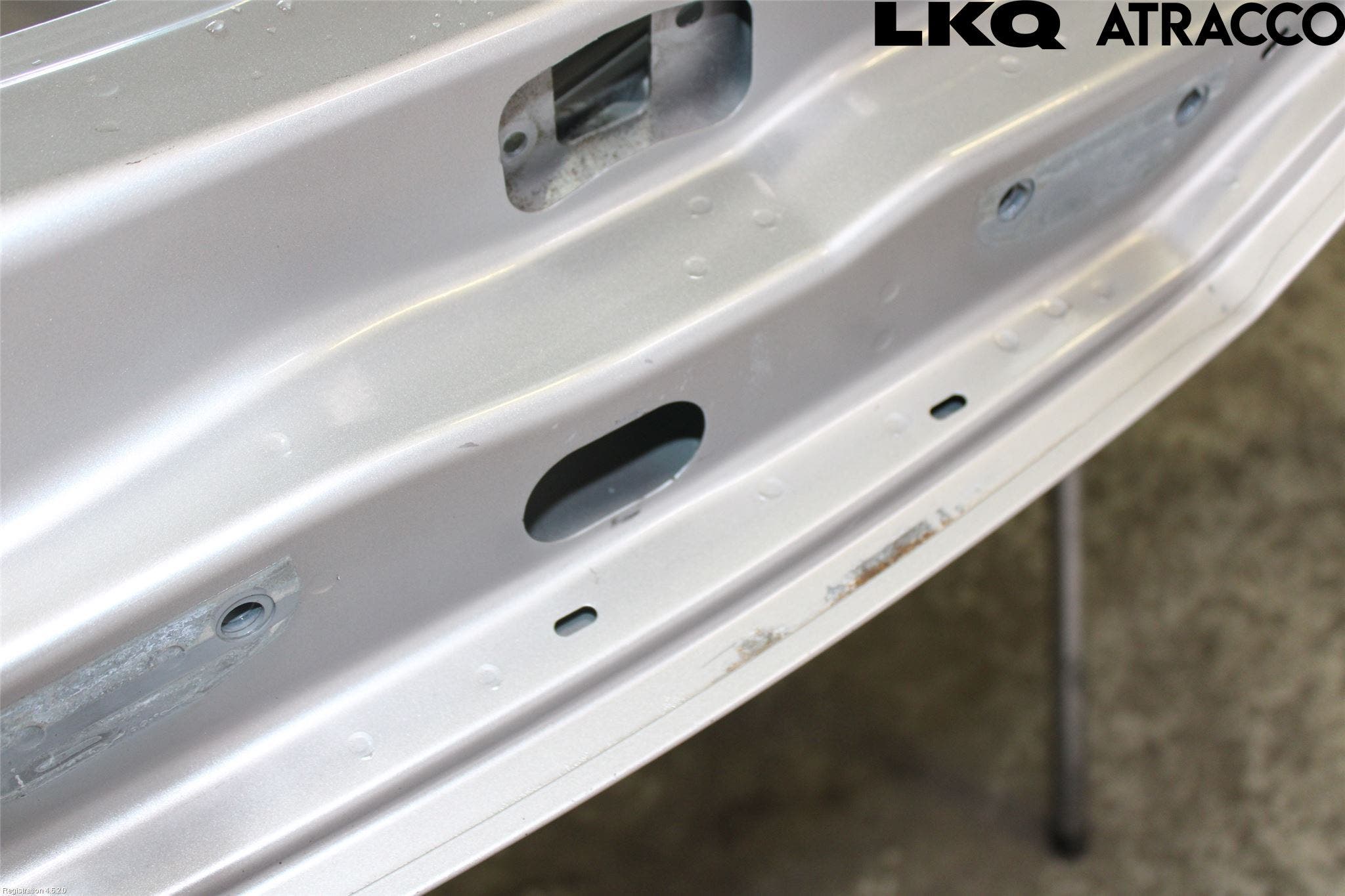 Volvo V60 11-13 Dörr Fram Vänster