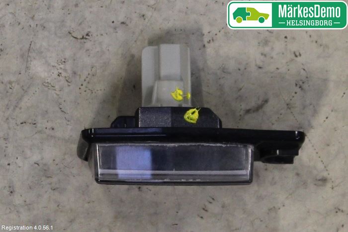 Nissan X-TRAIL 14-21 Skylt Belysning