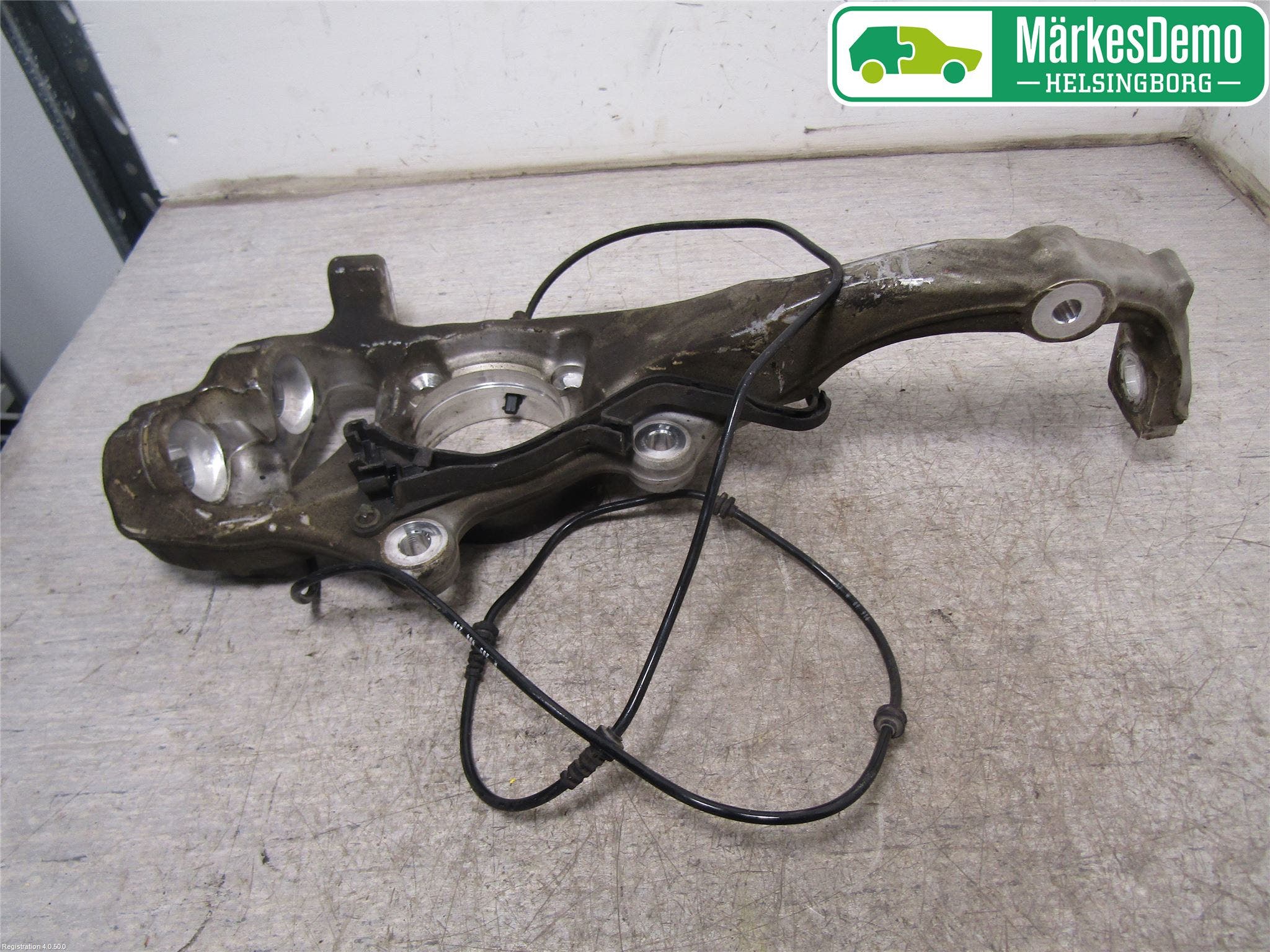 Mercedes-Benz MB C-KLASS (W205) 14-21 Styrspindel Lagerhus Hö