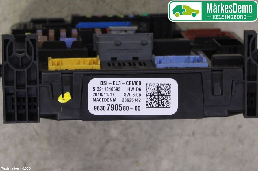 Citroen COTROEN C3 17-24 Säkringsdosa-Elcentral