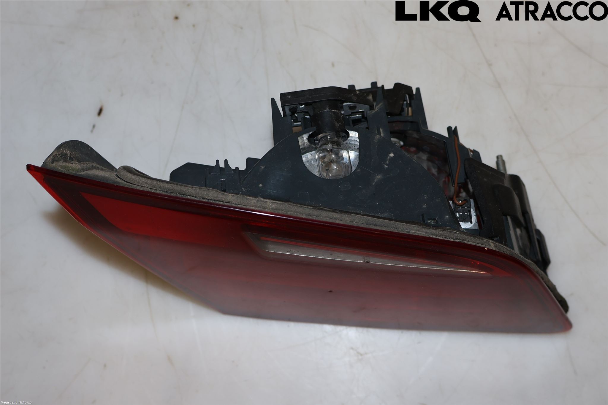 BMW 5 F10/F11/F18 09-17 Bakljus Lucka Vä