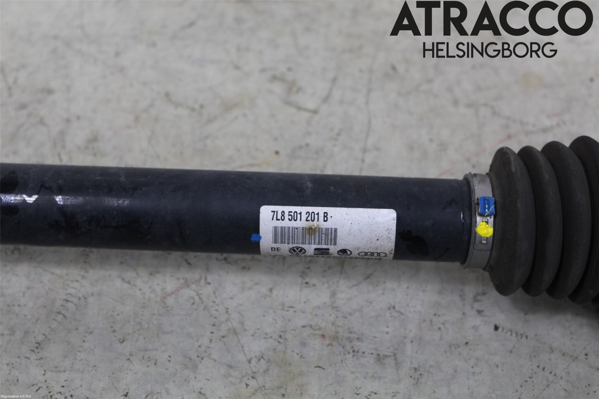 Audi Q7/SQ7 Drivaxel Bak Höger