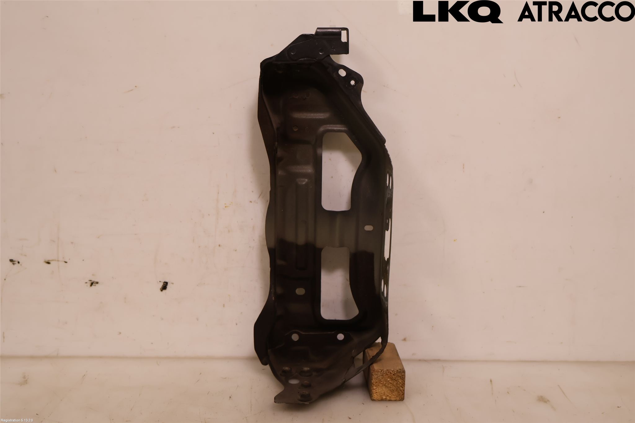 Toyota YARIS XP130 15-20 Kylarfäste-Ram-Balk