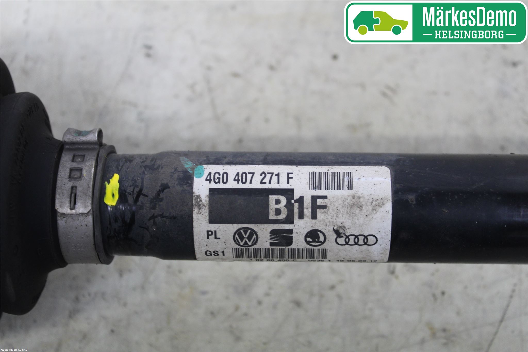 Audi Q5 09-16 Drivaxel Fram Höger