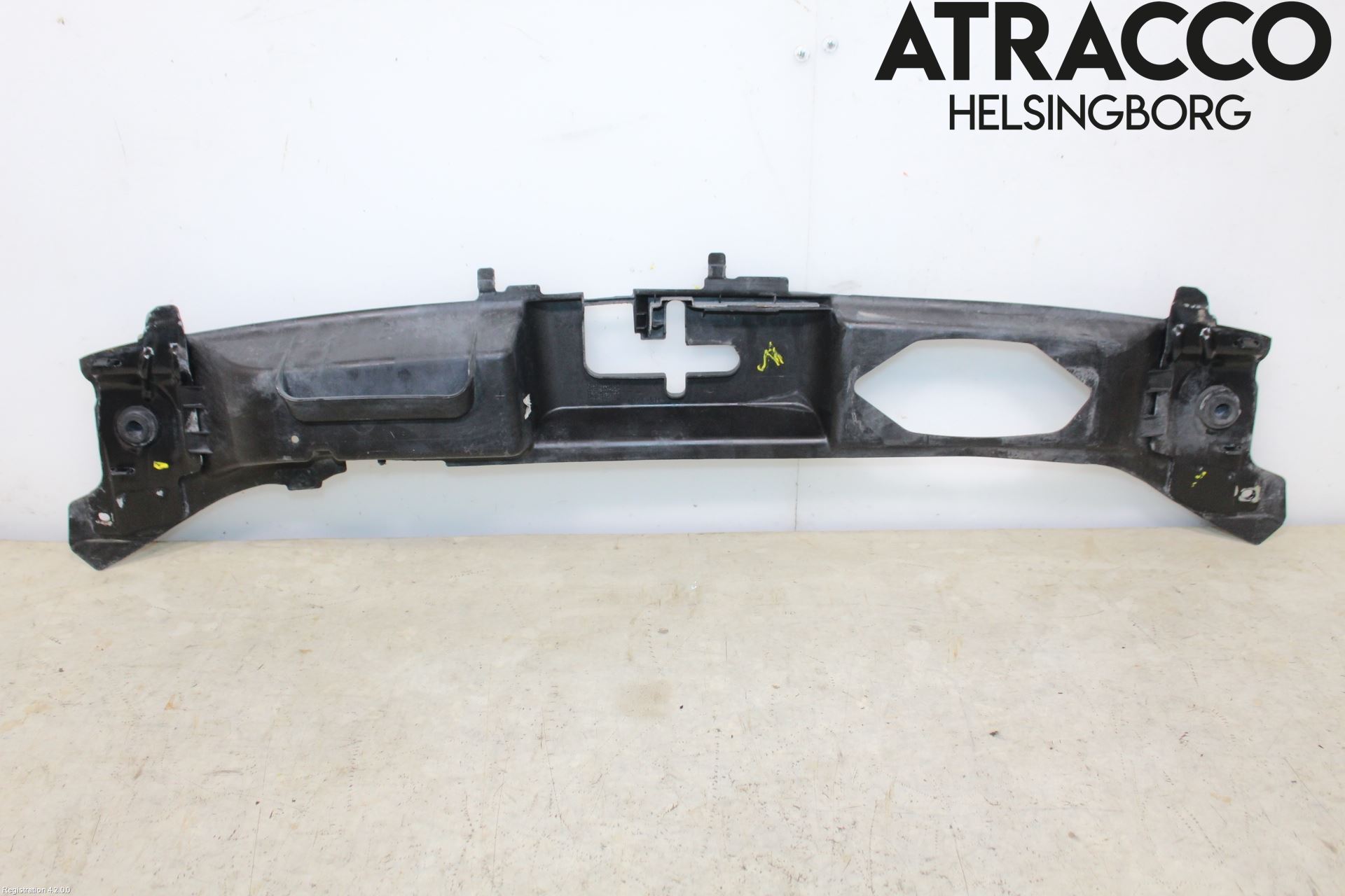 Volvo V50 08-12 Täckplast Front