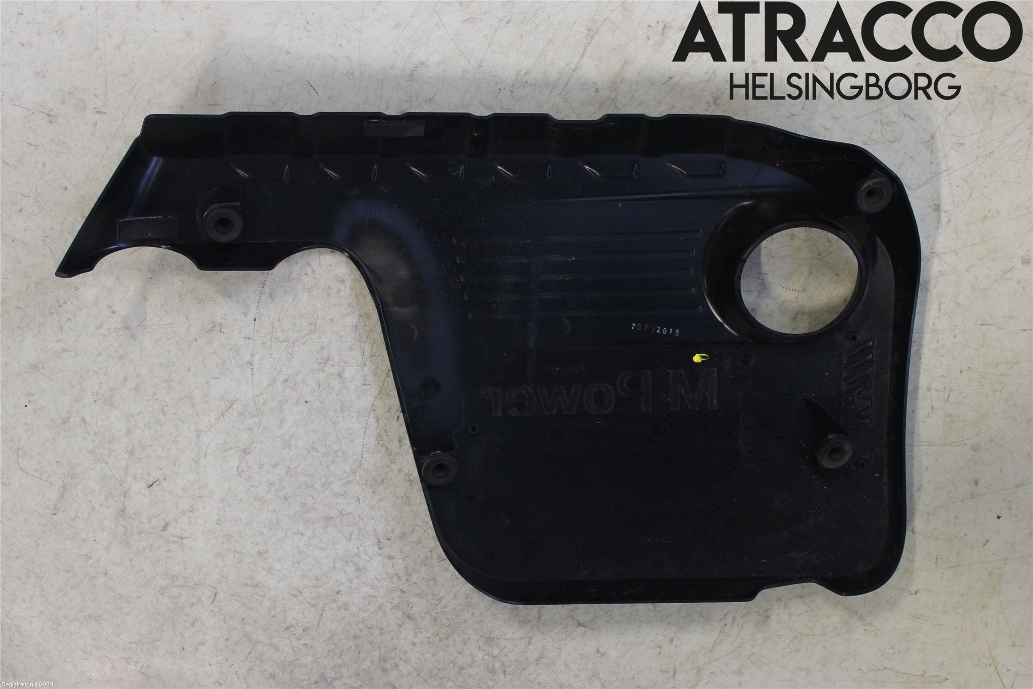 BMW 3 F30/F31/F80 12-19 Motorkåpa