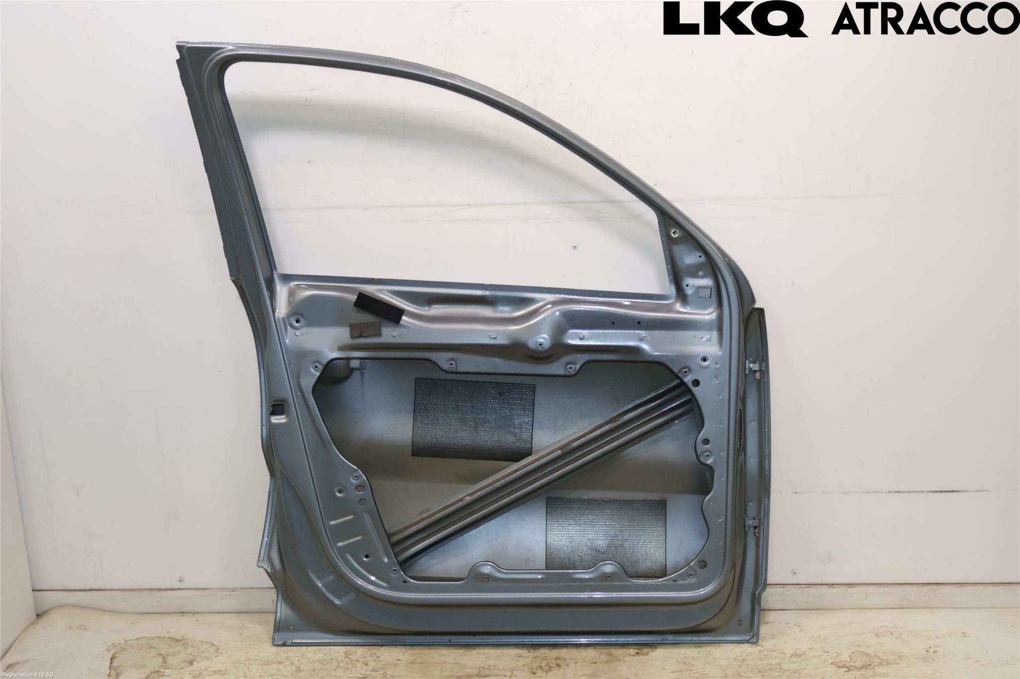 Volkswagen VW TIGUAN 07-16 Dörr Fram Vänster