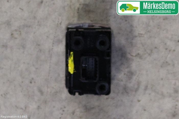 Mitsubishi OUTLANDER 13-21 Strömställare Parkeringsbroms